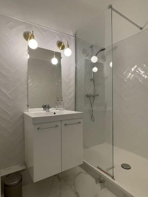 Superbe Appartement Cosy 2 Min Metro Joliette Marseille Exteriör bild